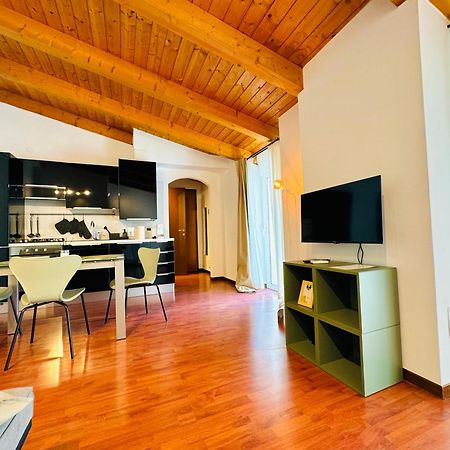 Crops City Stay Apartment 14 Триест Екстериор снимка