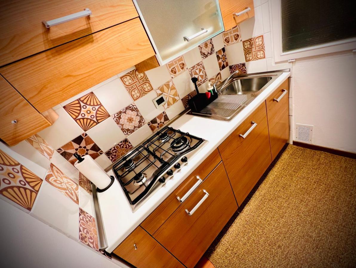 Crops City Stay Apartment 14 Триест Екстериор снимка