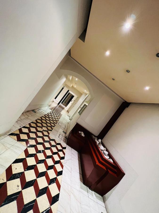Crops City Stay Apartment 14 Триест Екстериор снимка