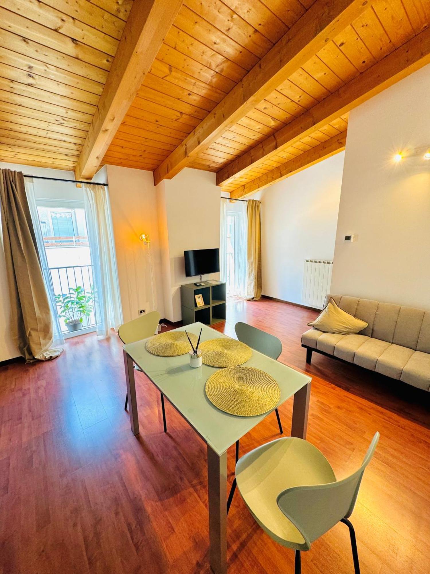 Crops City Stay Apartment 14 Триест Екстериор снимка