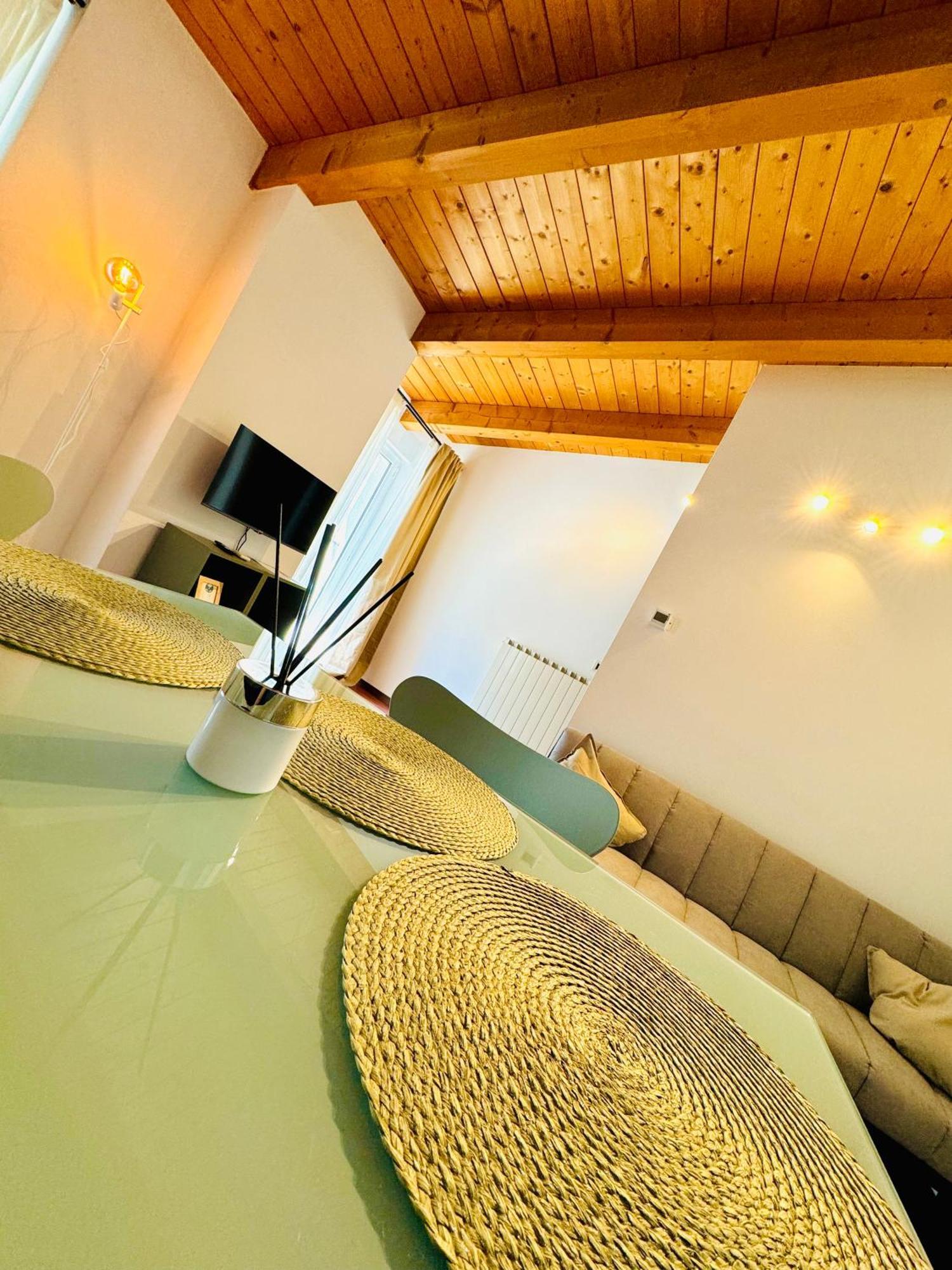 Crops City Stay Apartment 14 Триест Екстериор снимка